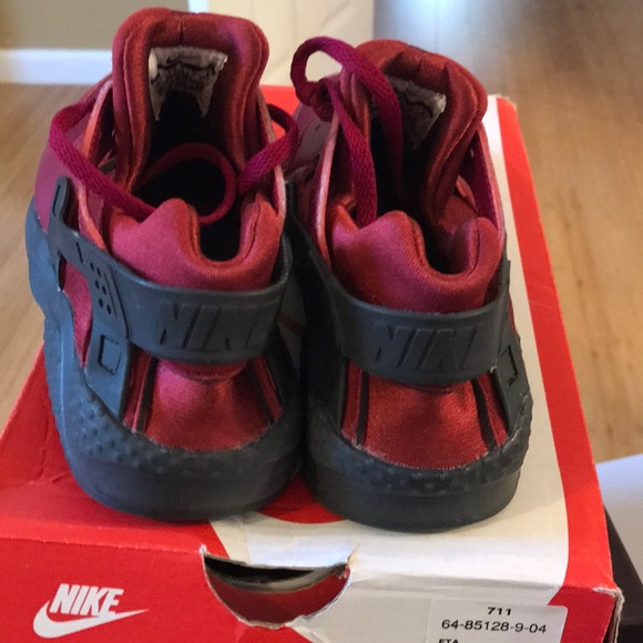 Nike - Picture 5 of 6